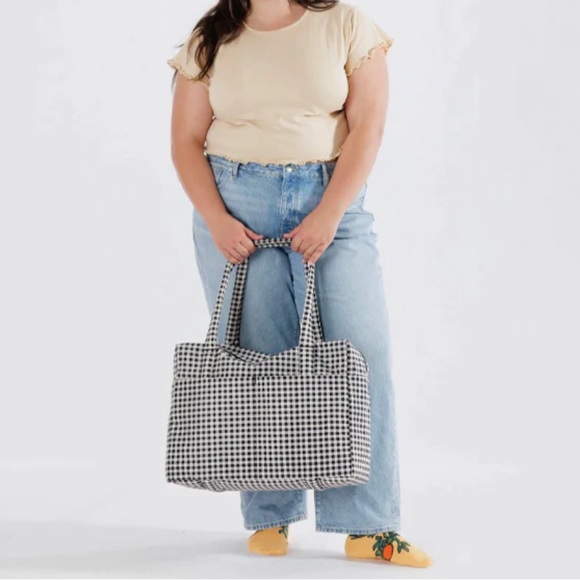 ✨BNWT - Baggu Cloud Carry-On: Black & White Gingham✨ - Picture 3 of 4
